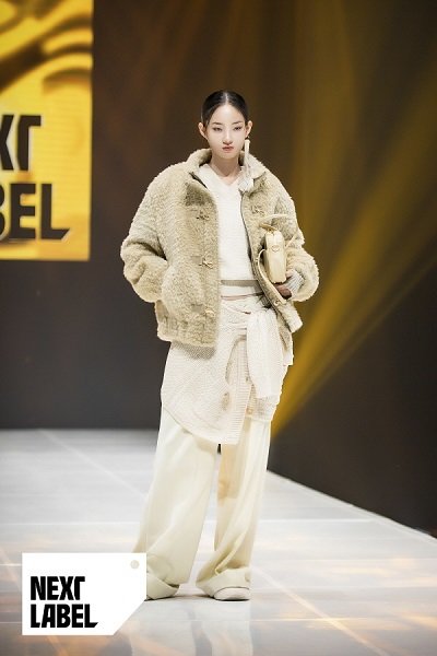 레이블 이미지