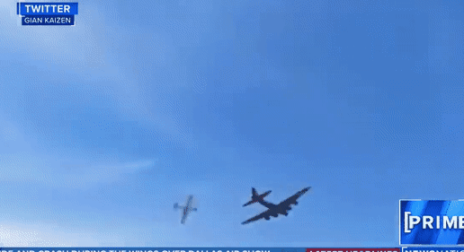 공중에서 추돌해 지상으로 떨어지는 전투기들 / 영상=유튜브 'NewsNation' 캡처