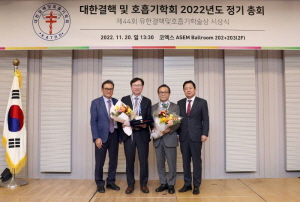 유한 이미지