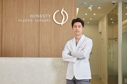 아너스티성형외과의원 이미지
