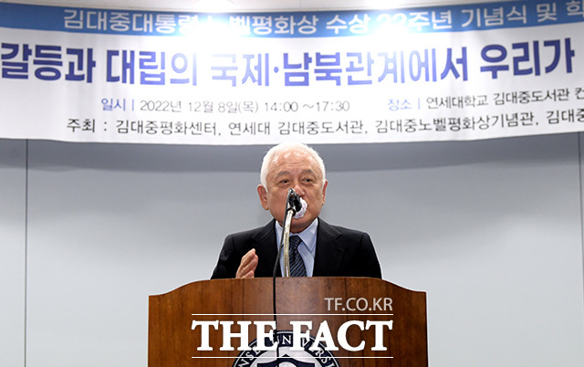 노벨사진관 이미지