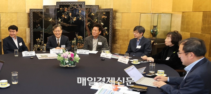 가위나라 이미지