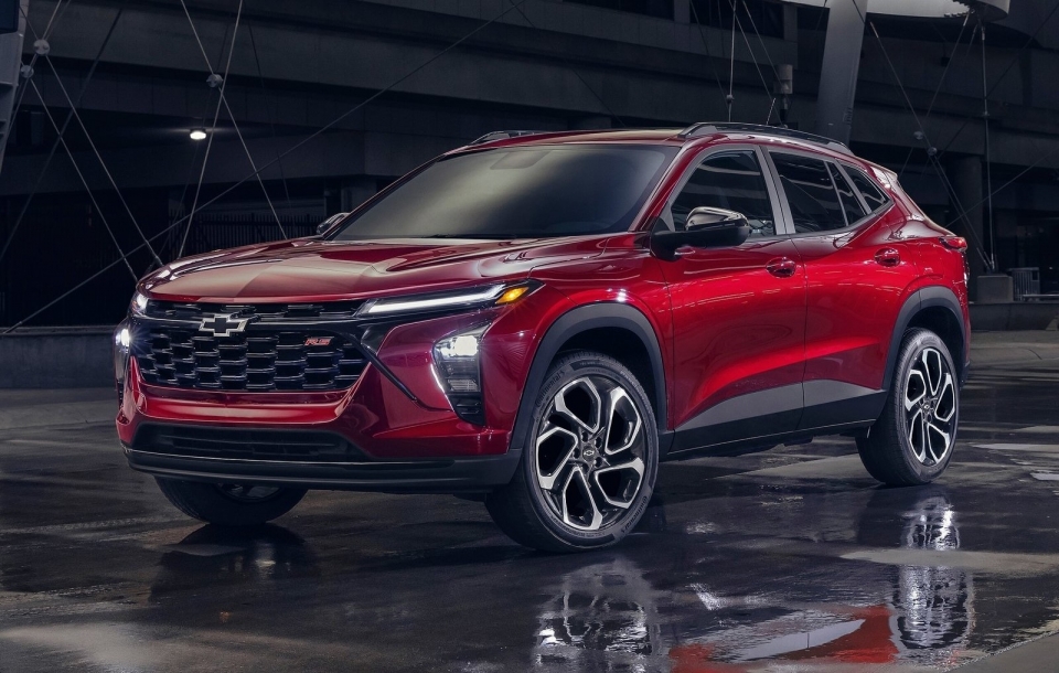 쉐보레 신형 트랙스, 인증 끝 출격 준비…1.2 터보 엔진 탑재 | 모터그래프