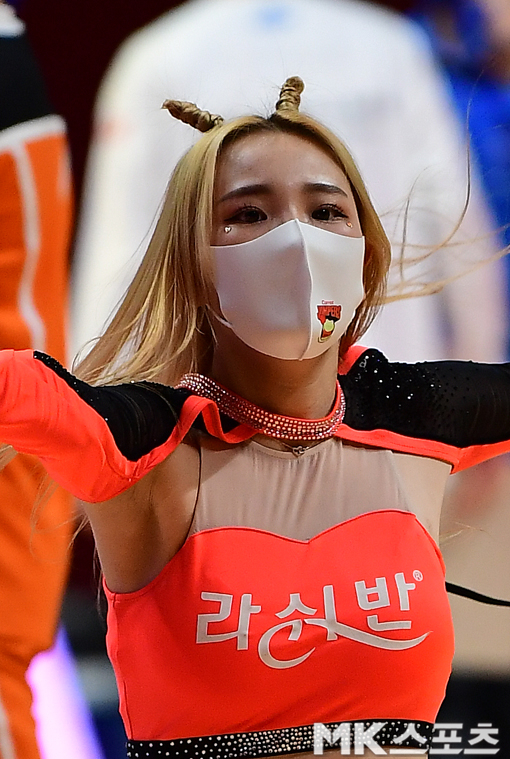 뿔난머리 이미지