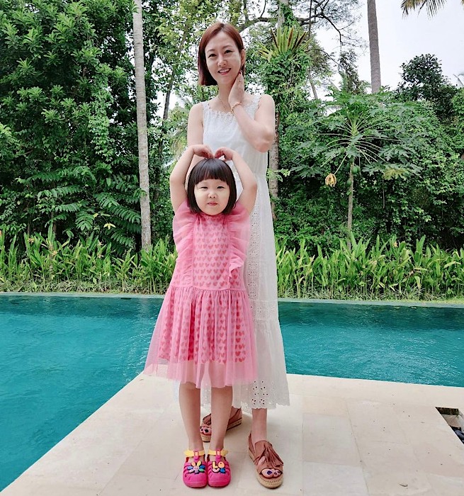 장윤정머리사랑 이미지