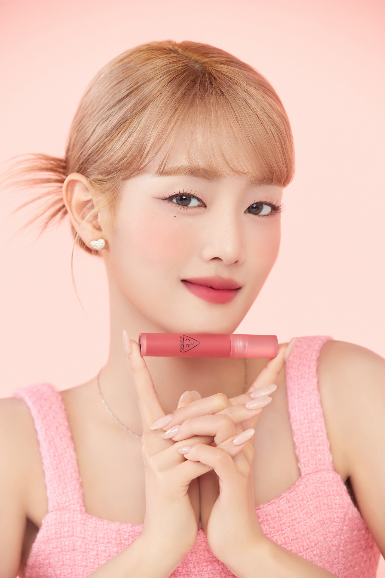 3CE, (여자)아이들 민니와 함께한 수채화 메이크업 화보 공개