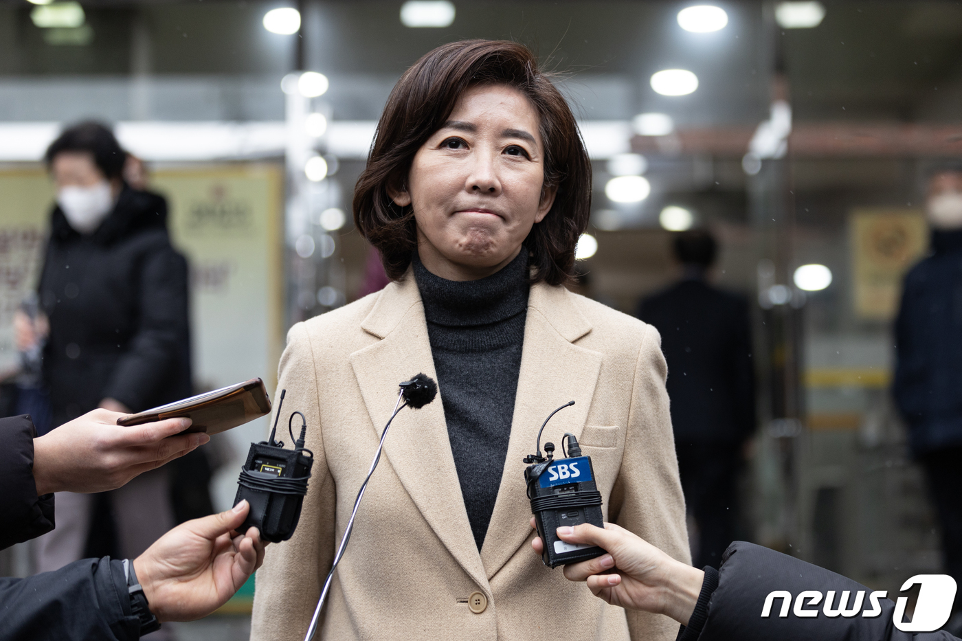 진윤 이미지