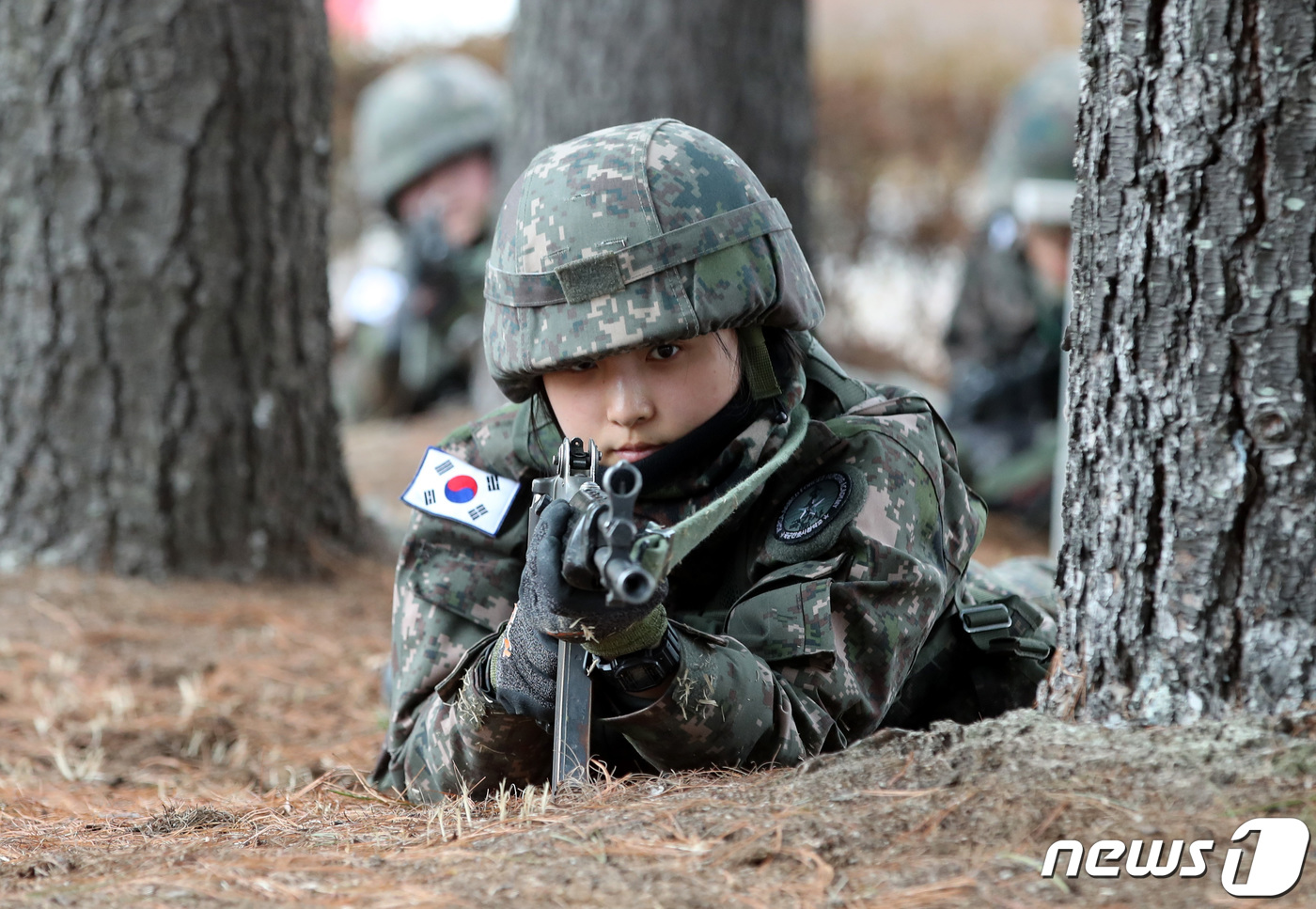 '67기 7전8기 끝까지 함께간다'…간호사관학교 예비생도 기초군사훈련 열중