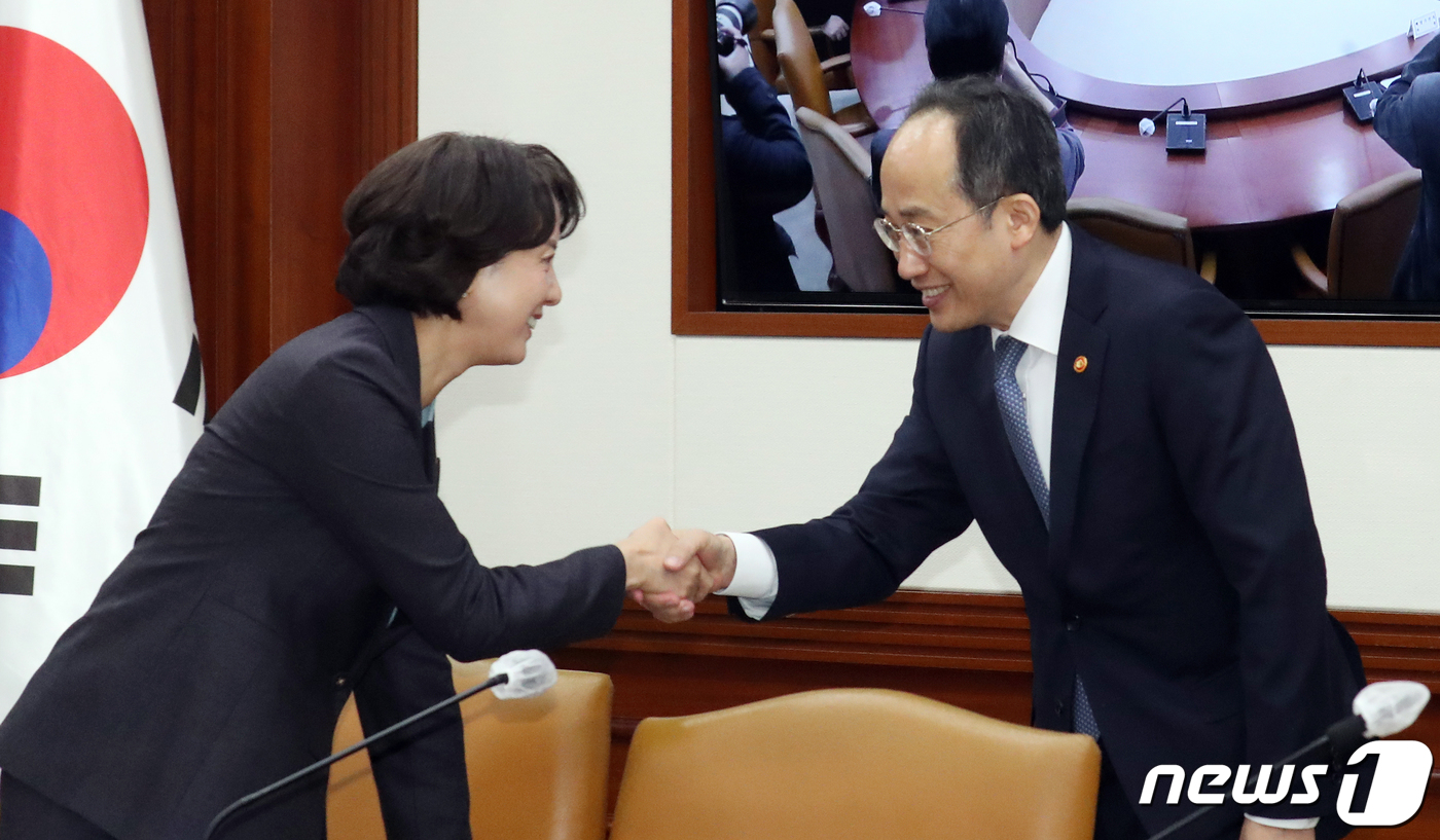 이영기획 이미지