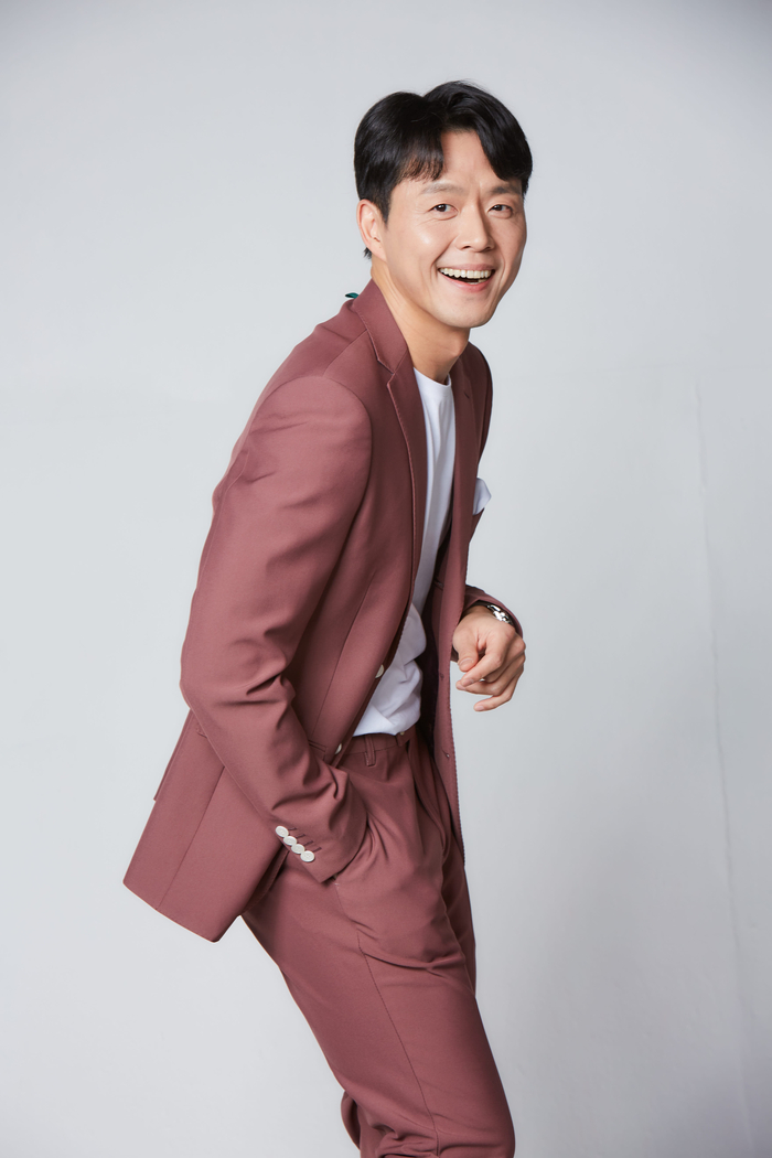 여진엔터테인먼트 이미지