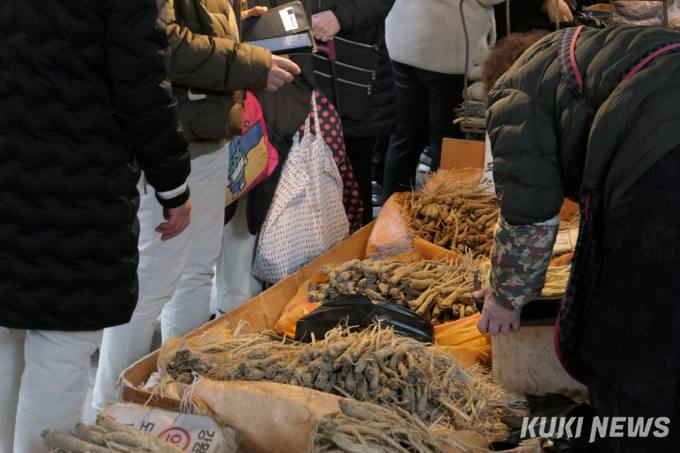 시장커피숍 이미지