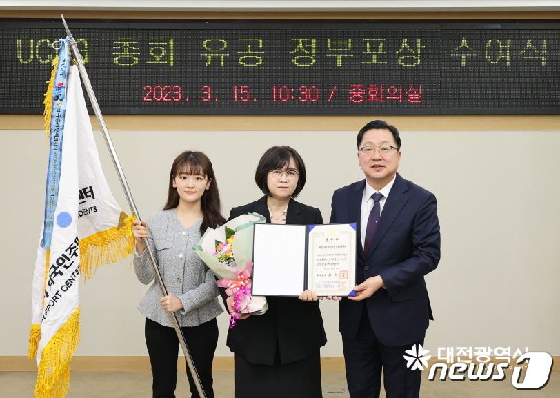 외국인통합지원센터 이미지