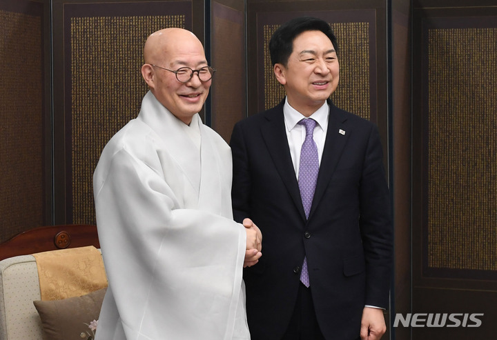 진우 이미지