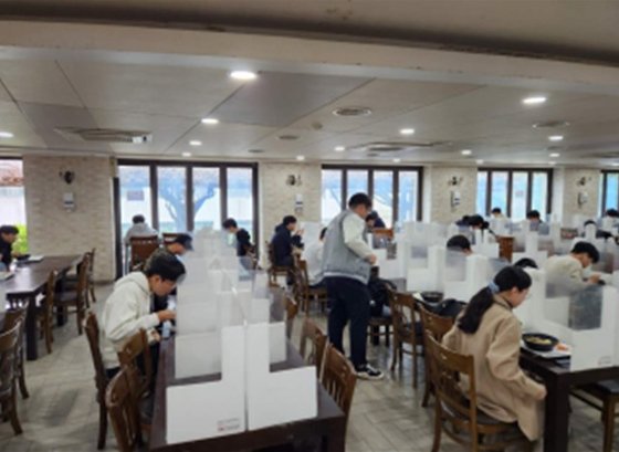 대학식당 이미지
