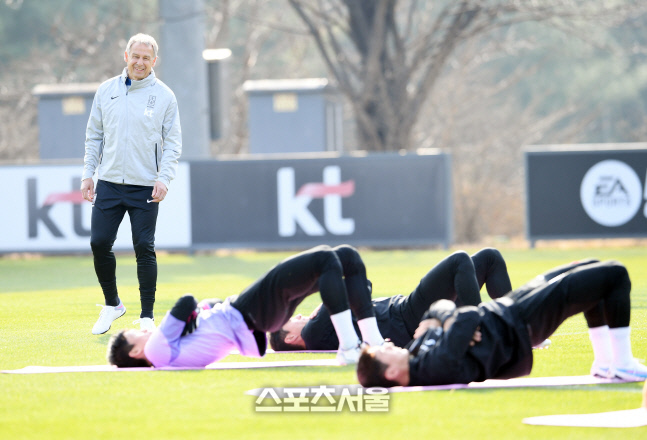슈퍼스트라이커 이미지