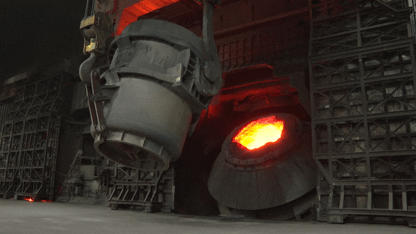 A real-time video of a blast furnace at Posco's Pohang steel mill [POSCO]