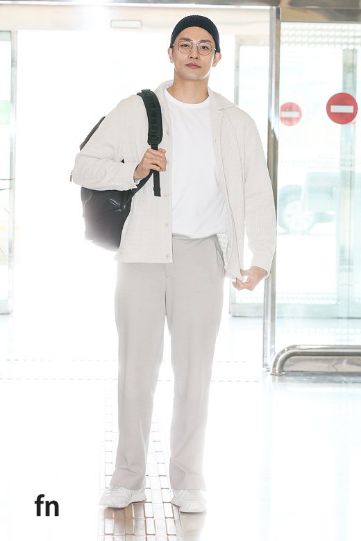 성훈 이미지