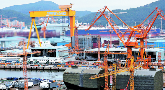 Dsme Rig In DSME takeover, it's defense contractors vs. shipbuilders