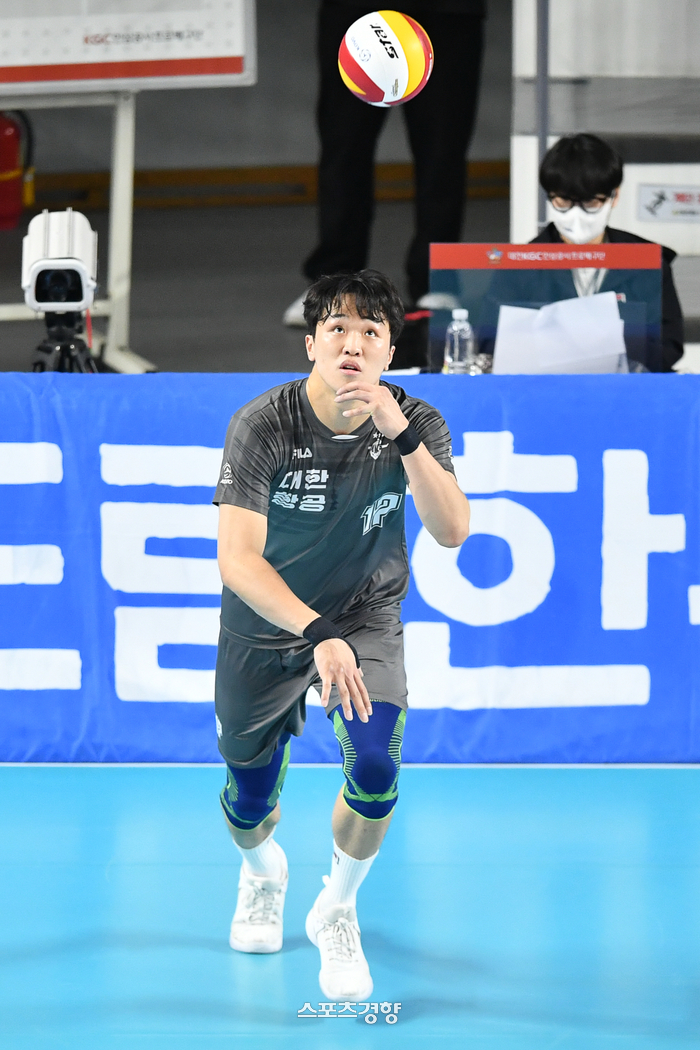 대한항공 왕조의 통합 4연패 목표, ‘내부 FA 전원 잔류’ 첫 단추 끼우다