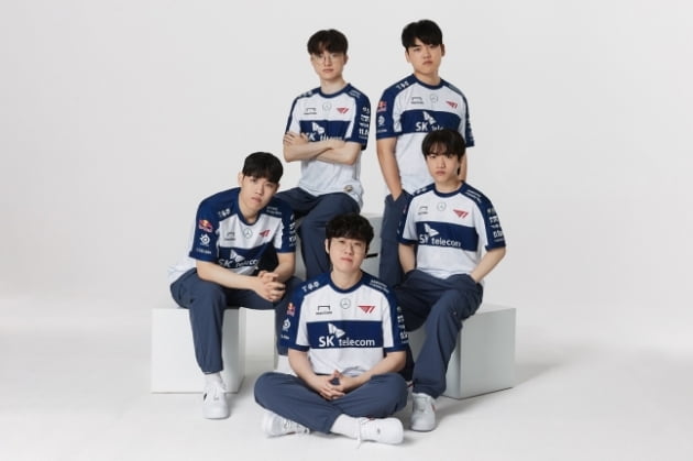 제우스텔레콤 이미지