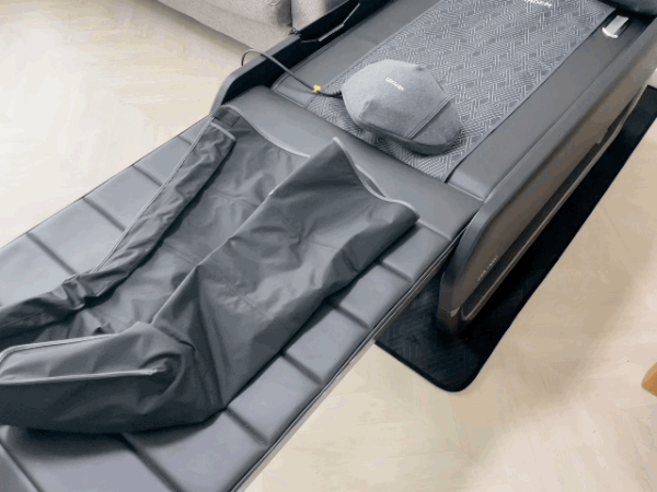 세라젬 척추 의료기기 V7 메디테크 ⓒ News1 이민주 기자