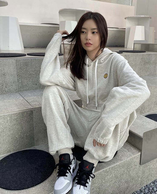 김수빈 이미지