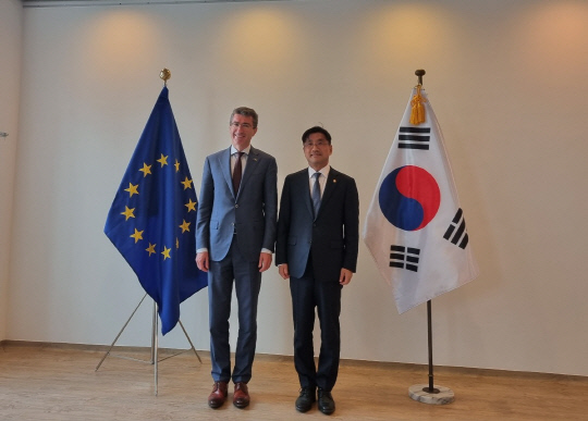 연합기술정보주 이미지