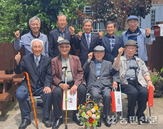 동인회식당 이미지