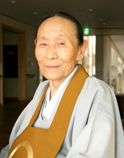 창 이미지