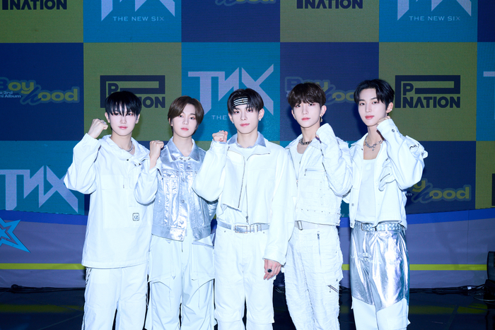 식스－업 이미지