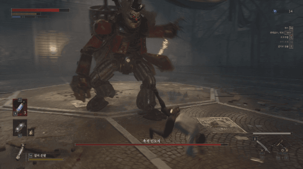 - 적의 공격에 대응하며 치고 빠지는데 불편함이 없는 부드러운 조작감