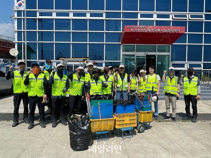 (사)부산항신항시설관리센터 이미지