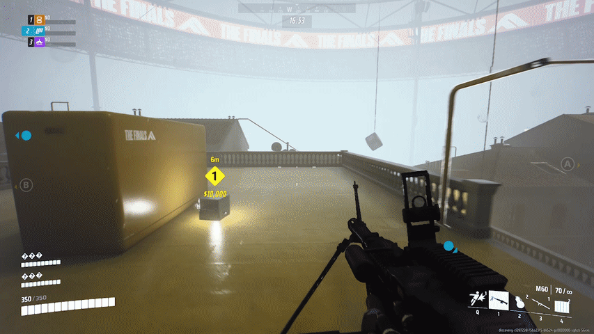 네모난 ‘금고’를 해체해 ‘캐시아웃 스테이션’까지 이송하는 모습.