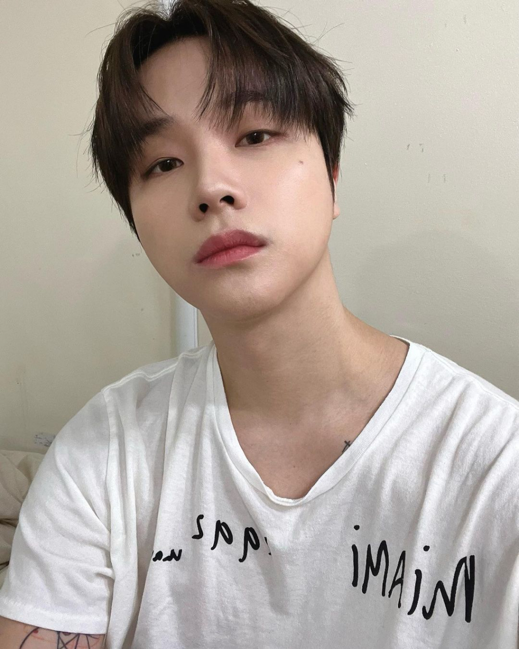 투어 문(TOUR MOON) 이미지