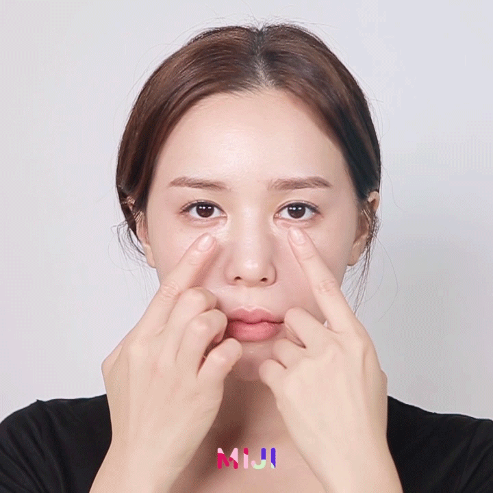 shining-eyes-face-yoga 04