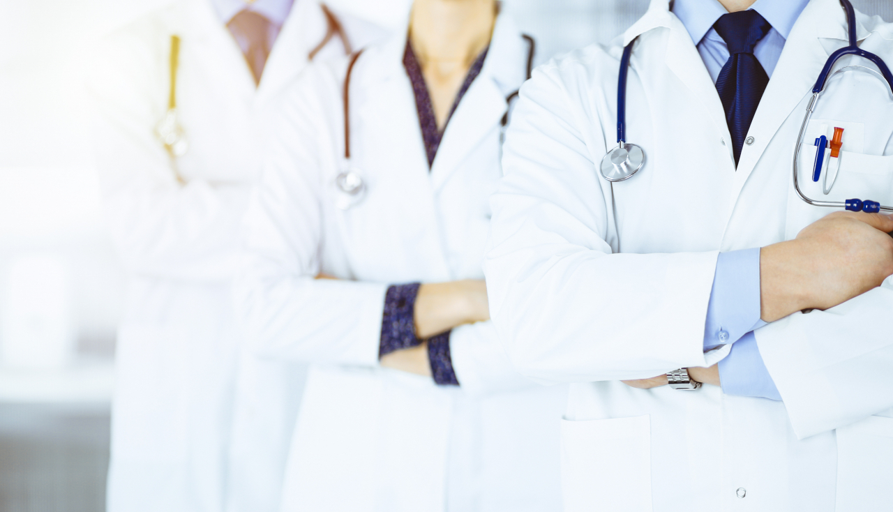 Korean doctors rake in sky-high pay amid shortages