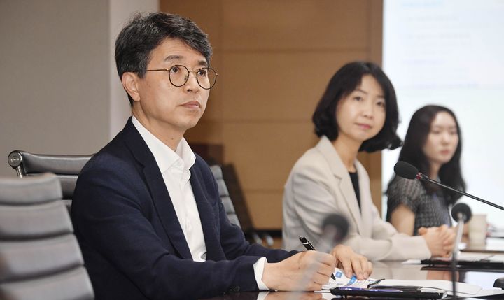 김완섭 이미지