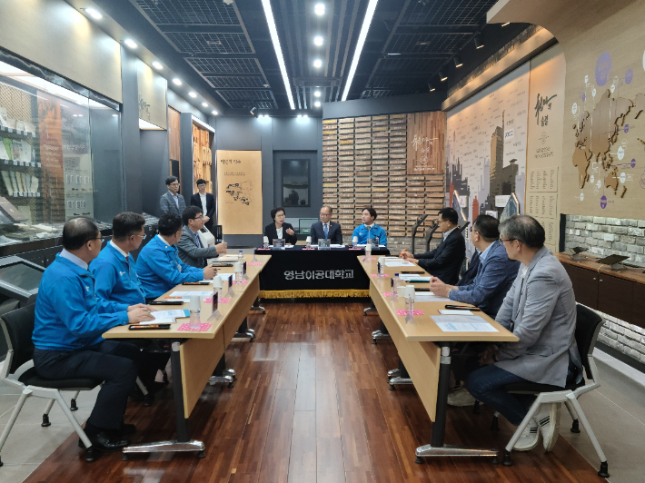 미래자동차정비 이미지