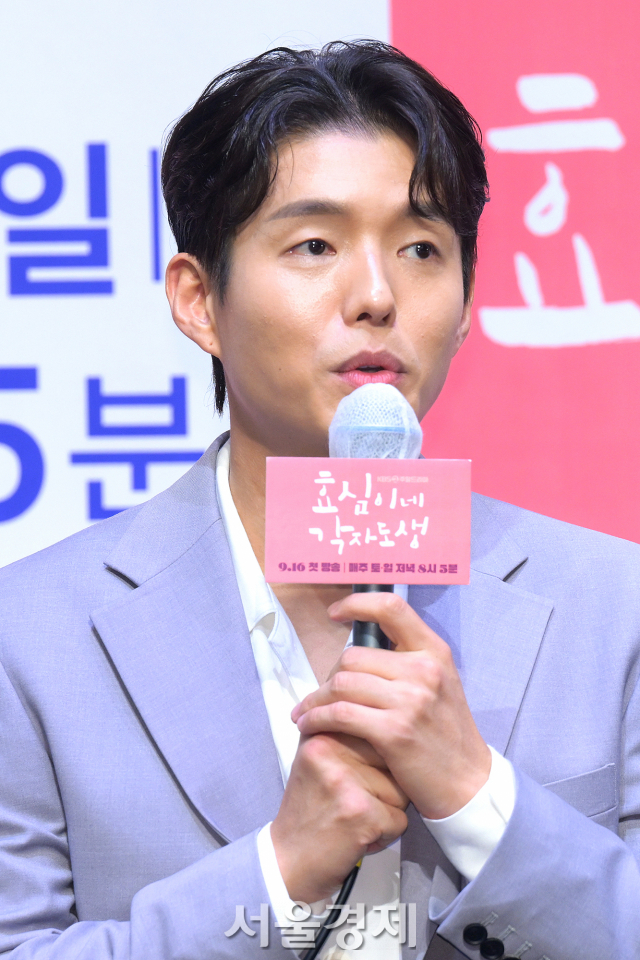 하준, 심장 녹이는 중저음 보이스 [SE★포토]