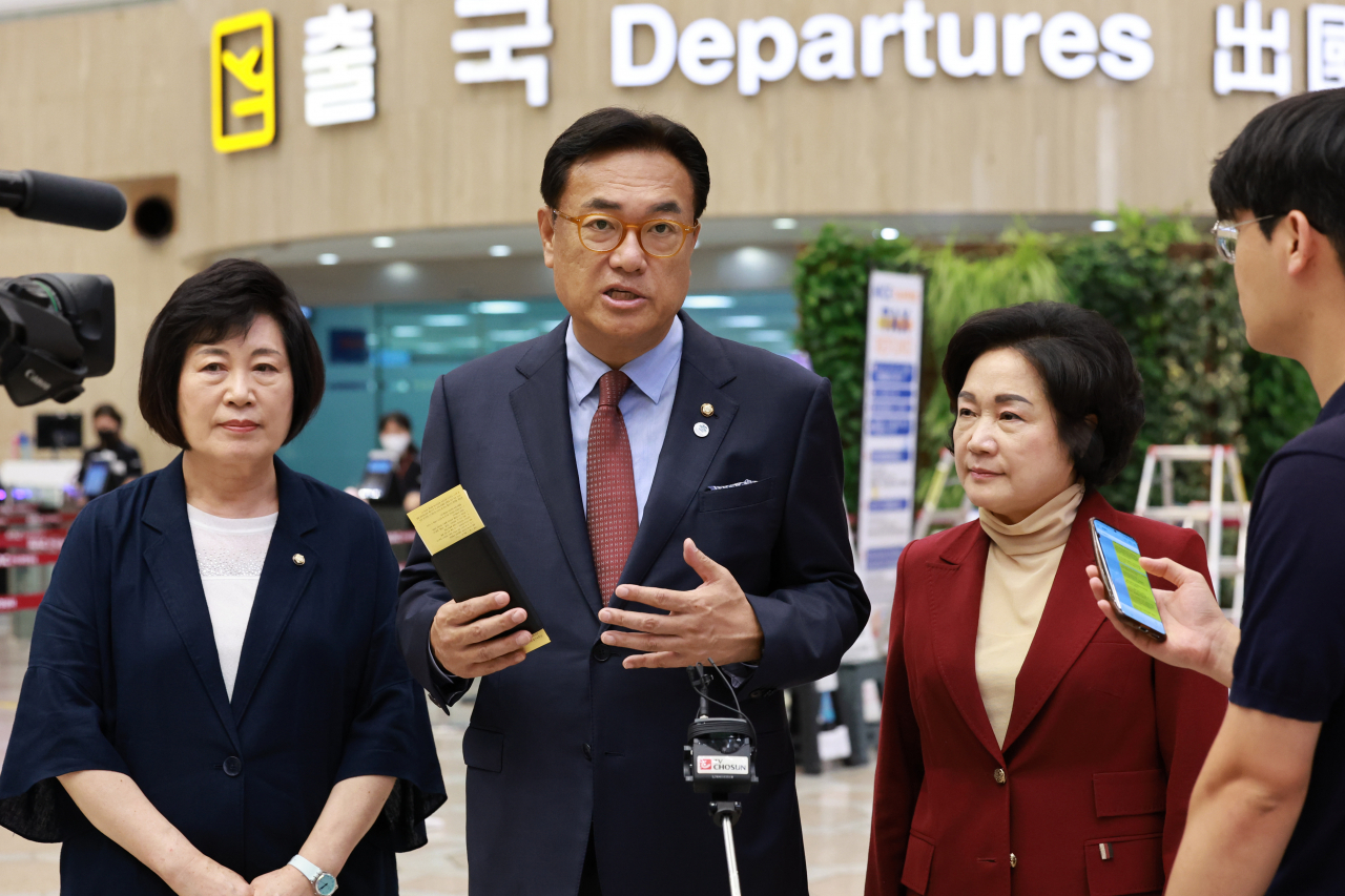 김진의원 이미지