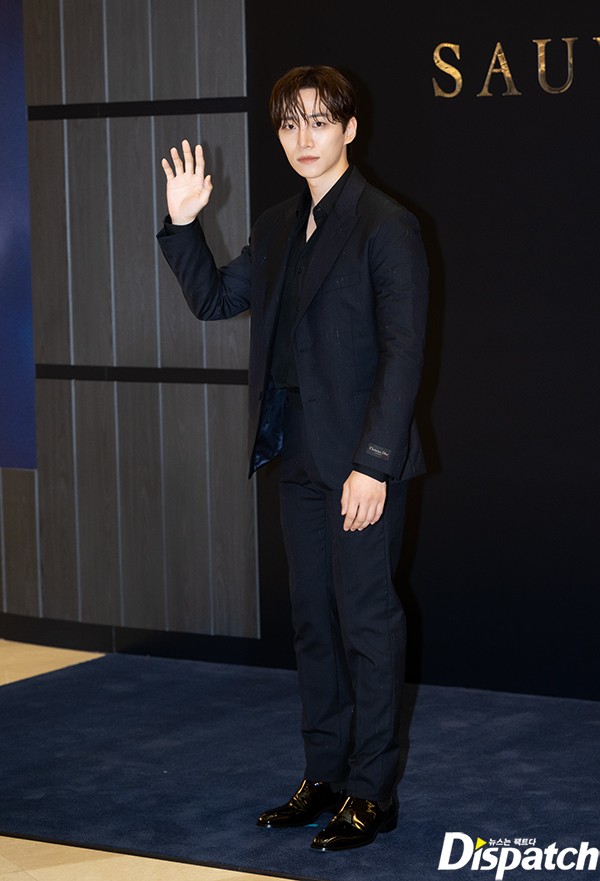 가득찬 이미지