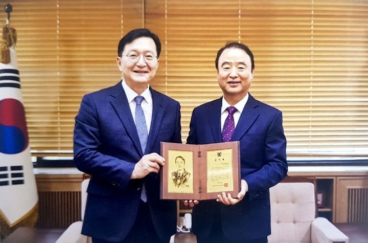 케이엔피 이미지
