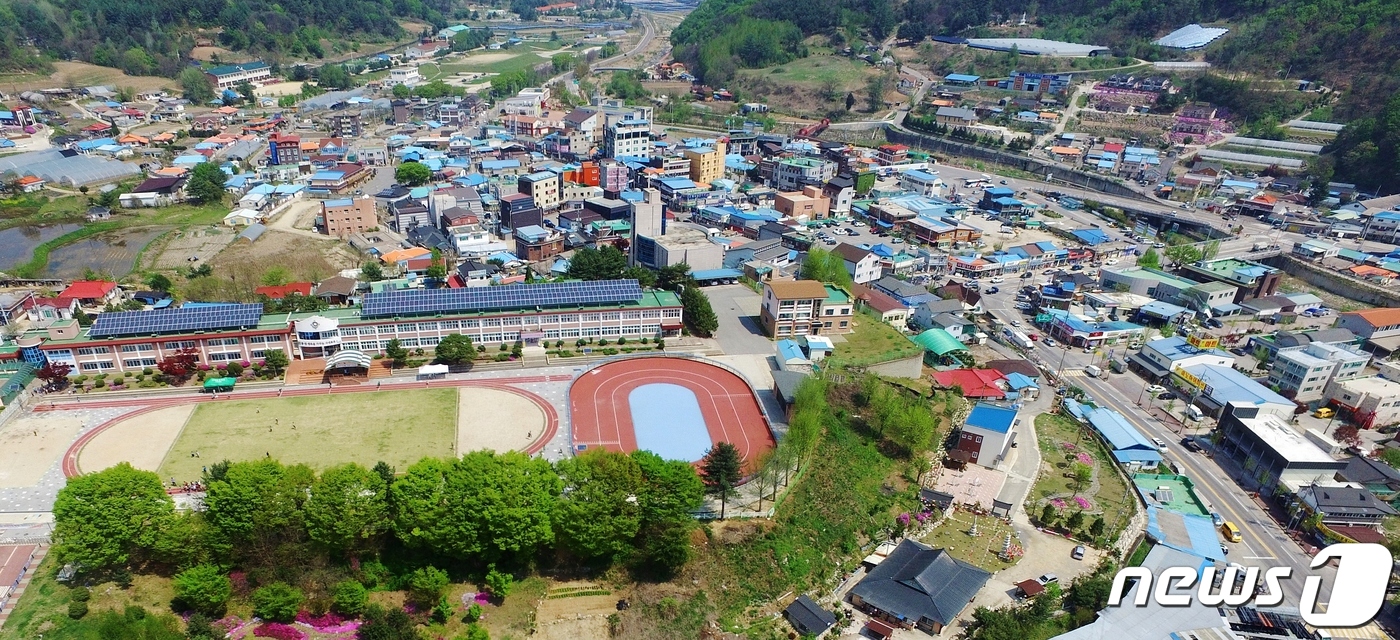 화천군 실버복지센터 이미지