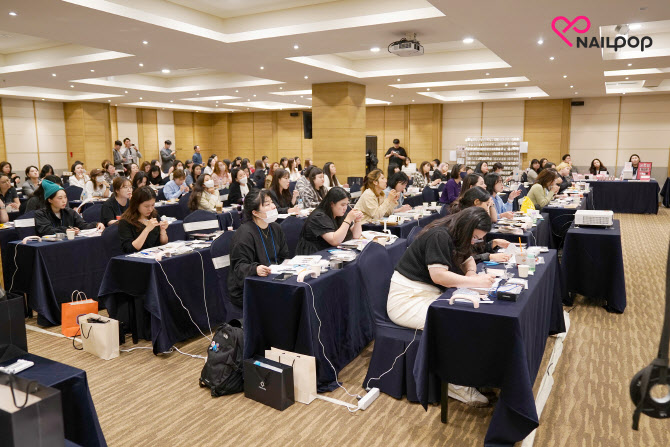 씨엠아트 이미지