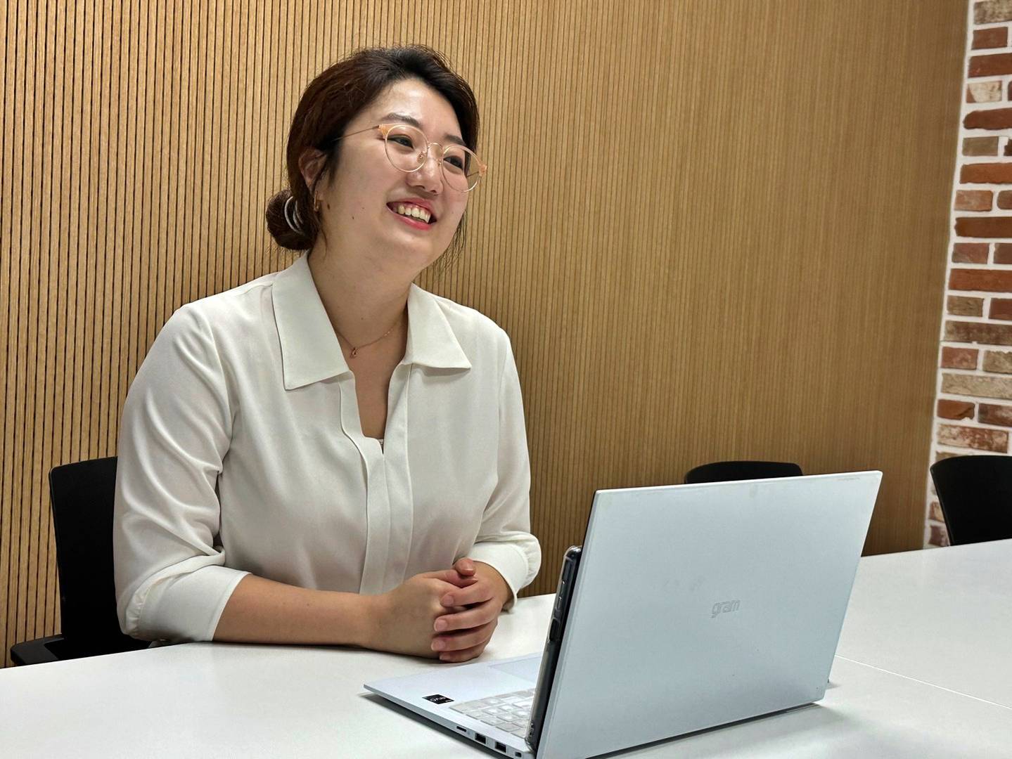 예스테크솔루션 이미지