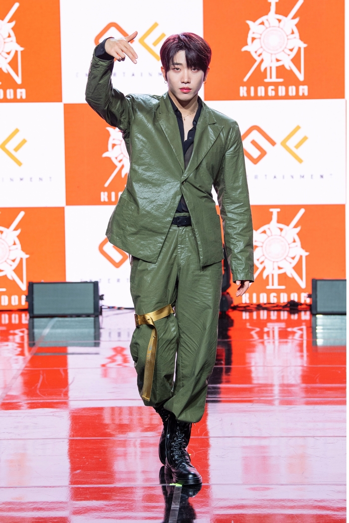킹덤엔터테인먼트 이미지