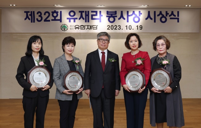 32 이미지
