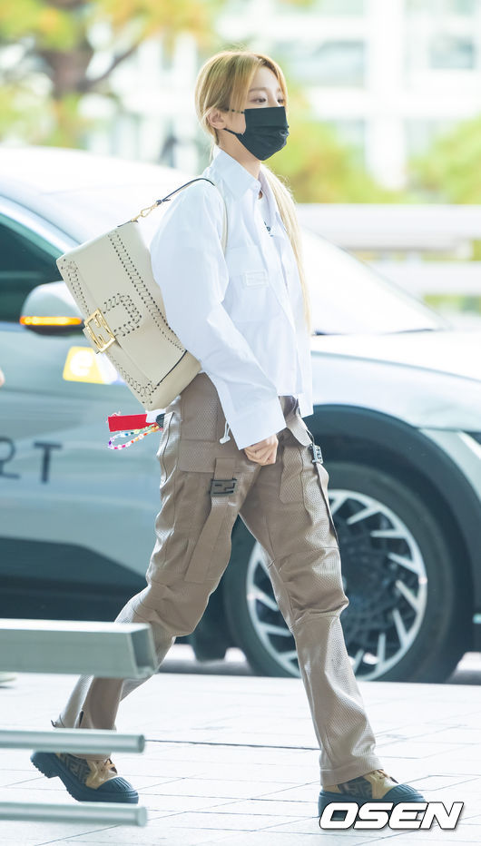 우기 이미지