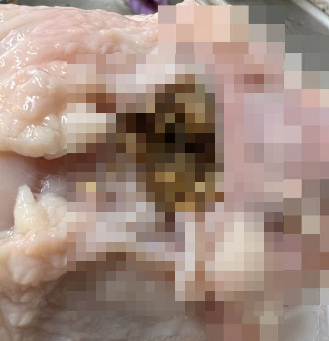 하림생닭통닭 이미지