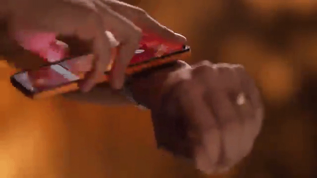 폴더블 다음은 롤러블 아닌 벤더블?…'휘는 폰' 등장